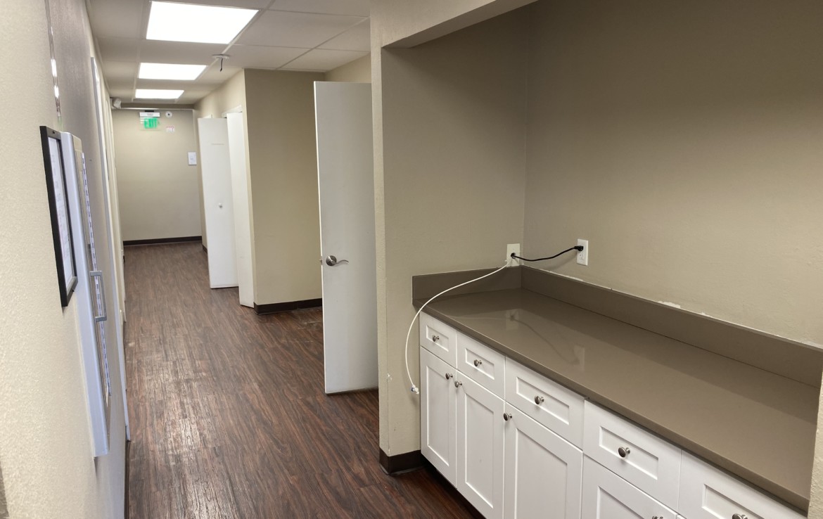 2,450 SF Office / Medical Space For Lease Cornerstone Realty